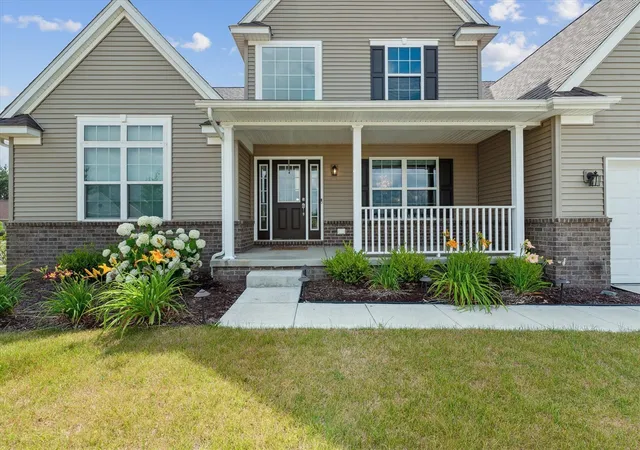 Photo 2 of Sale Pending at 10298 High Meadow St, Saline, MI 48176 | MLS# 70482792 | Listing updated on 2025-12-05