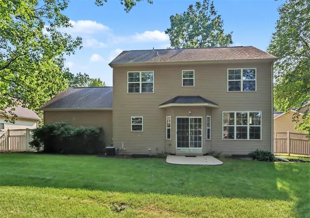 Photo 2 of Sale Pending at 7480 Oldenburg Ln, Portage, MI 49024 | MLS# 70554331 | Listing updated on 2026-09-08