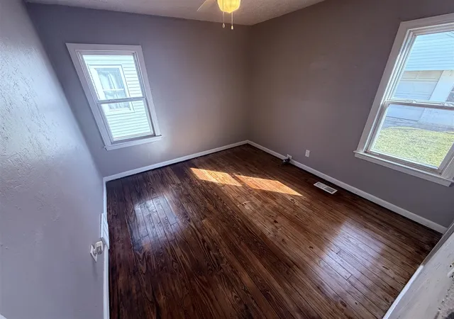 Photo 4 of Single family home for sale at 28908 Maple St, Roseville, MI 48066 | MLS# 70520965 | Listing updated on 2026-10-21