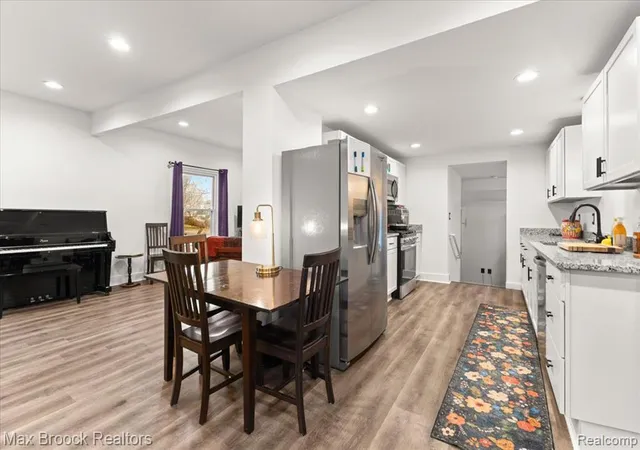 Photo 2 of Single family home for sale at 515 Clinton St, Howell, MI 48843 1534 | MLS# 60983761 | Listing updated on 2026-10-27