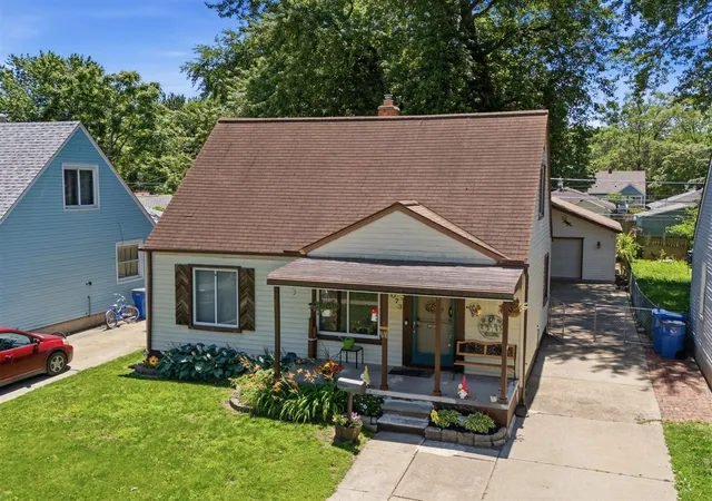 Homes for sale in Dearborn Heights, MI | 25073 Andover Dr, Dearborn Heights, MI 48125 | MLS# 70542640