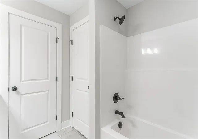 2nd image of 11954 Smithfiled Dr, Holland, MI 49424