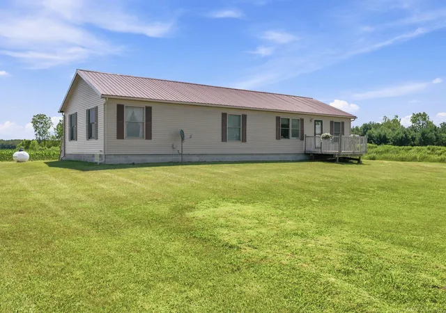 3rd image of 3271 Wagner Rd, Croswell, MI 48422 | MLS# 50214144