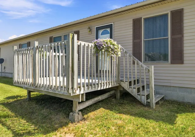 5th image of 3271 Wagner Rd, Croswell, MI 48422 | MLS# 50214144