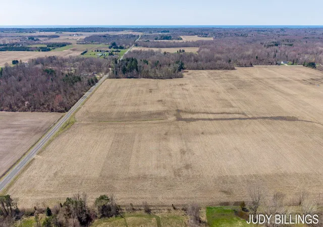 1st image of 127ave, Fennville, MI 49408 | MLS# 70531708