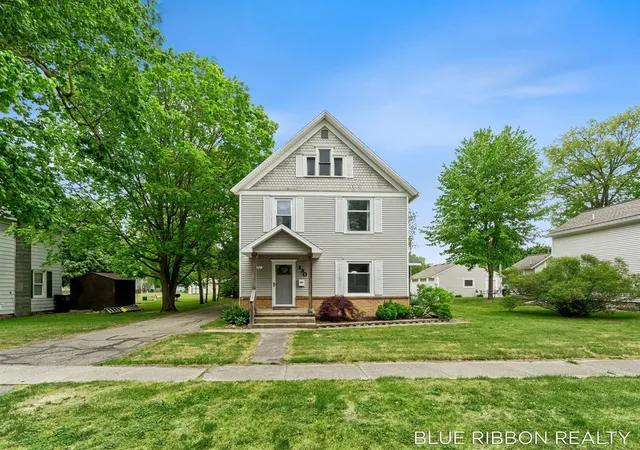 Homes for sale in Wayland, MI | 130 W Cherry St, Wayland, MI 49348 | MLS# 70533221