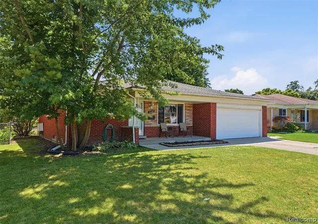 2nd image of 4228 Dunn Dr, Warren, MI 48092 | MLS# 61017603