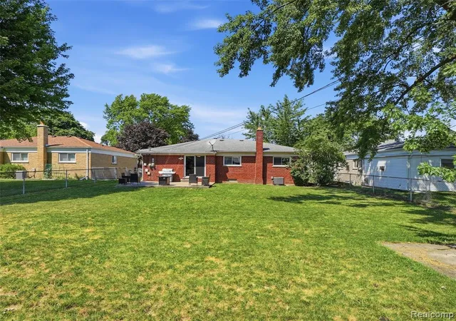 33rd image of 4228 Dunn Dr, Warren, MI 48092 | MLS# 61017603