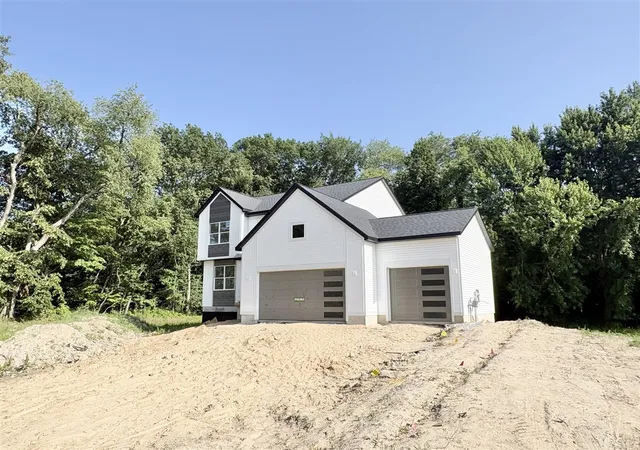 Homes for sale in Byron Center, MI | 1206 Sunfield Ct, Byron Center, MI 49315 | MLS# 70536327