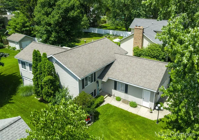 Homes for sale in Zeeland, MI | 2565 Spring Ct, Zeeland, MI 49464 | MLS# 70543962