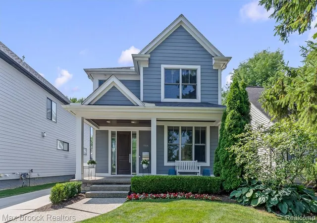 Photo 1 of Sale Pending at 1164 Chapin Ave, Birmingham, MI 48009 | MLS# 61017294 | Listing updated on 2026-08-07