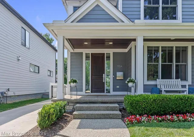 Photo 3 of Sale Pending at 1164 Chapin Ave, Birmingham, MI 48009 | MLS# 61017294 | Listing updated on 2026-08-07