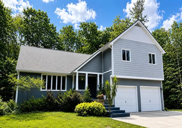 Homes for sale in Scottville, MI | 1821 W Hansen Rd, Scottville, MI 49454 | MLS# 70536439