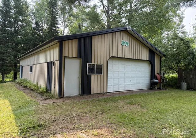 Photo 3 of Single family home for sale at 16219 Mission Rd, Baraga, MI 49908 | MLS# 50218832 | Listing updated on 2026-08-17