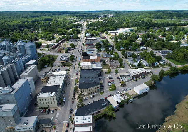 Homes for sale in Lowell, MI | 216 W Main St, Lowell, MI 49331