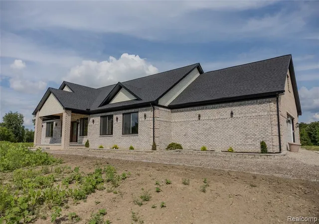 Photo 2 of Single family home for sale at 1546 Ashley Ln, Smiths Creek, MI 48074 | MLS# 61011037 | Listing updated on 2026-09-06