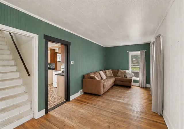 5th image of 44 Highland Ave, Battle Creek, MI 49015 | MLS# 70553910