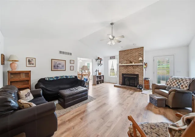Photo 3 of Single family home for sale at 3427 Leeomi Dr, Britton, MI 49229 | MLS# 70532110 | Listing updated on 2026-07-29