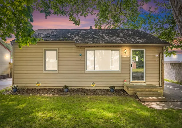 Homes for sale in Warren, MI | 13638 Harold Ave, Warren, MI 48089 | MLS# 70544001