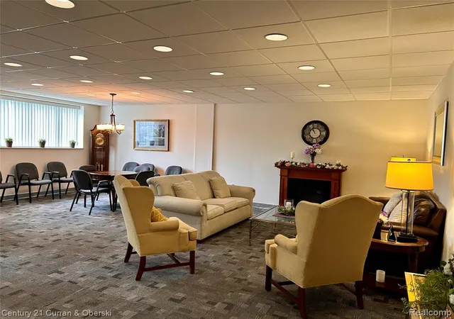 Listing Photo 2 - Condo for sale in building located at 21800 Morley Ave, Dearborn, MI 48124 - Unit #403