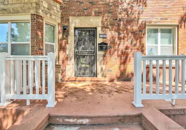 2nd image of 2360 Oakman Blvd, Detroit, MI 48238 | MLS# 60369618
