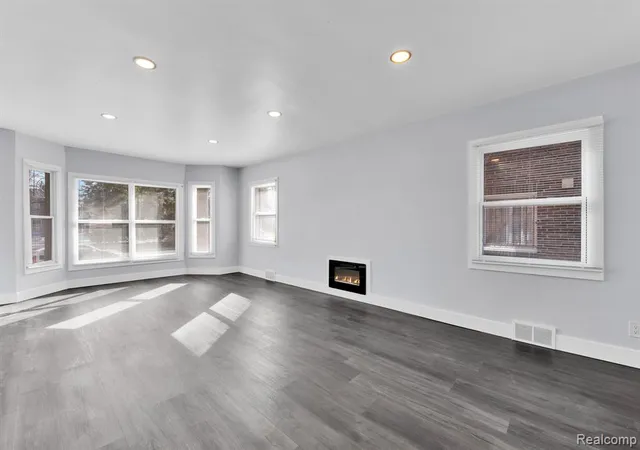 Photo 3 of Sale Pending at 2360 Oakman Blvd, Detroit, MI 48238 | MLS# 60369618 | Listing updated on 2025-10-08