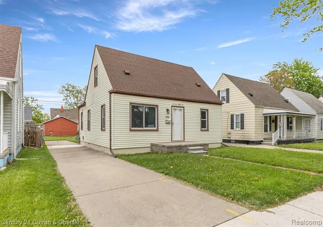 Homes for sale in Lincoln Park, MI | 1784 Reo Ave, Lincoln Park, MI 48146 | MLS# 60990292