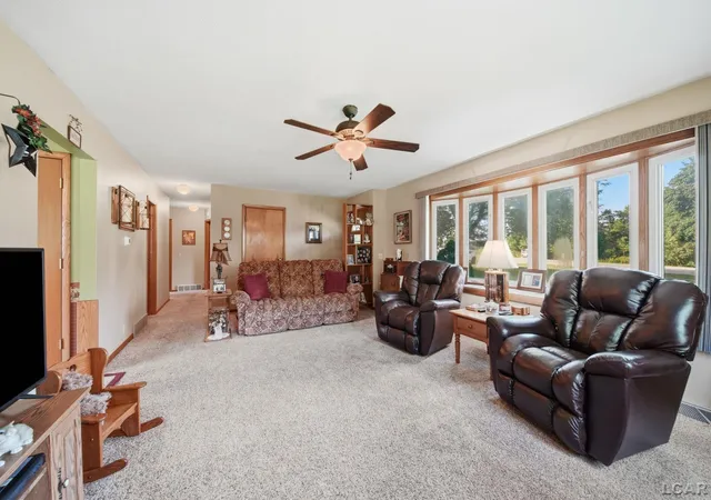 Homes for sale in Adrian, MI | 7625 W Us 223 Hwy, Adrian, MI 49221 | MLS# 50214463