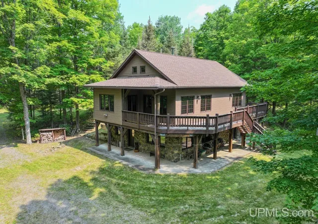 Photo 1 of Single family home for sale at 489 Kalla Walla Trl, Crystal Falls, MI 49920 | MLS# 50216041 | Listing updated on 2026-09-04