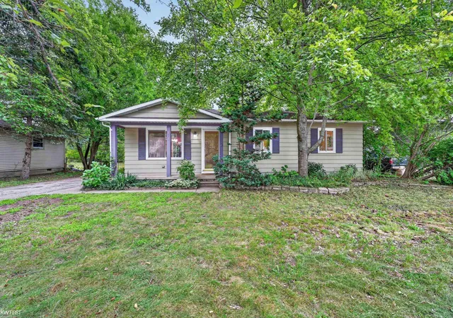 2nd image of 312 Fairfield Ave, Holly, MI 48442 | MLS# 50219134