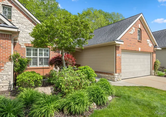 Photo 2 of Sale Pending at 12260 Aleigha Dr, Grand Rapids, MI 49534 | MLS# 70533332 | Listing updated on 2026-09-03