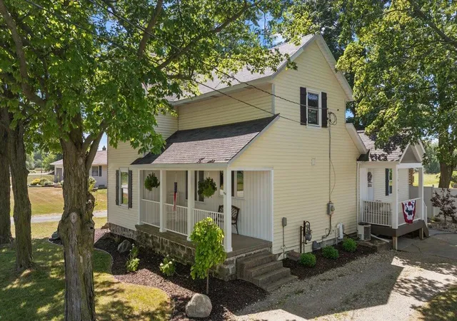 2nd image of 4548 Bauer Rd, Hudsonville, MI 49426 | MLS# 70546233