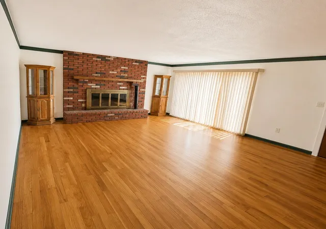 Photo 2 of Single family home for sale at 606 Lasalle St, Bay City, MI 48706 | MLS# 50219146 | Listing updated on 2026-09-08