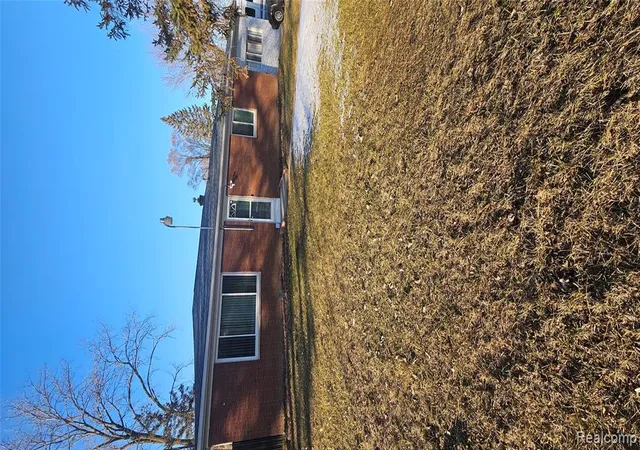 Homes for sale in Saginaw, MI | 2315 Kansas Ave, Saginaw, MI 48601 | MLS# 60973781
