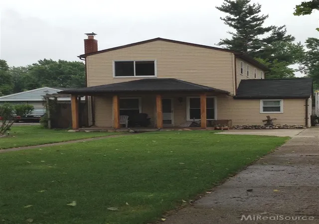 1st image of 3114 Bessie St, Auburn Hills, MI 48326 | MLS# 31199021