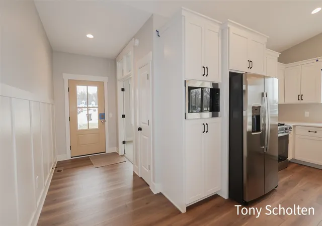 4th image of 5139 Blendon Mdw Cir #27, Hudsonville, MI 49426 | MLS# 70530063
