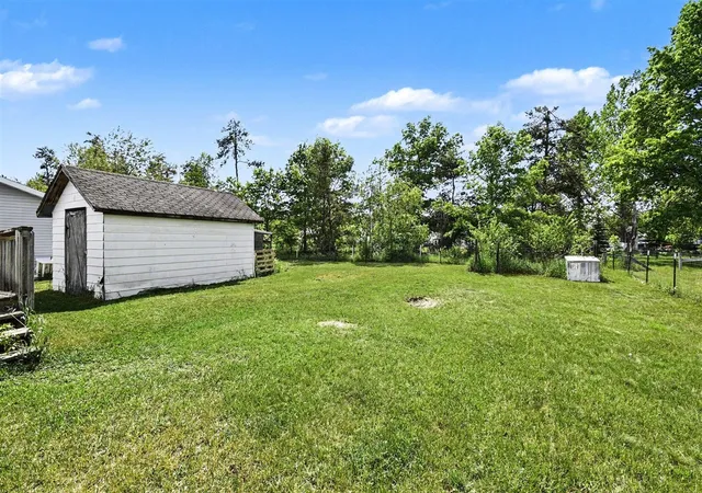 Homes for sale in Grayling, MI | 561 Pembroke Dr, Grayling, MI 49738 | MLS# 70538349
