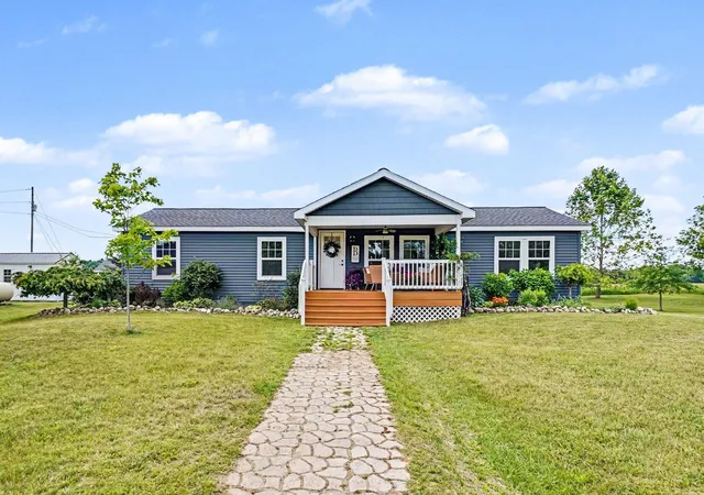 Homes for sale in Blanchard, MI | 7520 S Woodruff Rd, Blanchard, MI 49310 | MLS# 80070275