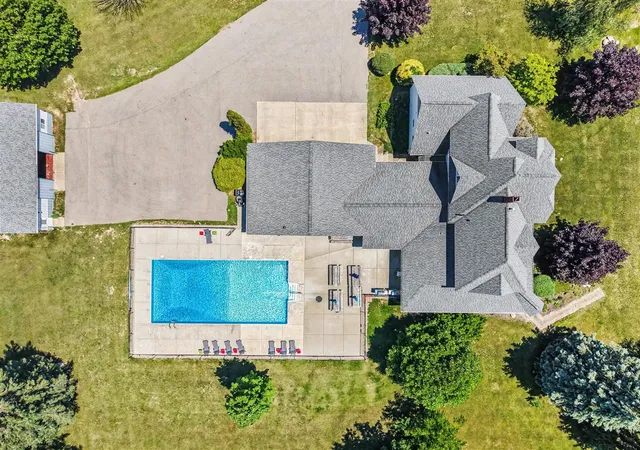 5th image of 7019 109Th Ave, South Haven, MI 49090 | MLS# 70541152