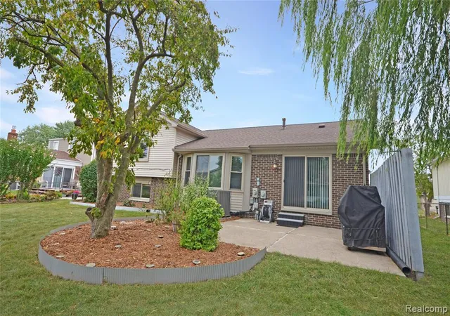 49th image of 2061 Michael Dr, Sterling Heights, MI 48310 | MLS# 61016546
