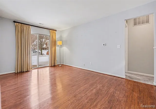 Homes for sale in Ann Arbor, MI | 1577 Addington Ln, Ann Arbor, MI 48108 8955 | MLS# 60967644