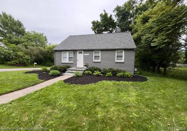 Homes for sale in Auburn Hills, MI | 4251 Quebec St, Auburn Hills, MI 48326 | MLS# 61003439