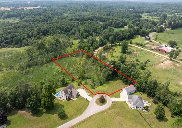 Photo 1 of Land for sale at 2728 Carric Ct, Jackson, MI 49201 | MLS# 70547692 | Listing updated on 2026-08-12