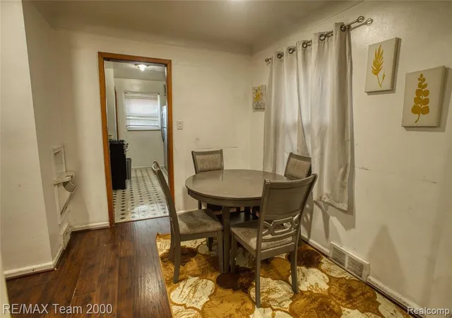 Photo 5 of Single family home for sale at 7523 Calhoun St, Dearborn, MI 48126 | MLS# 61018850 | Listing updated on 2026-08-27