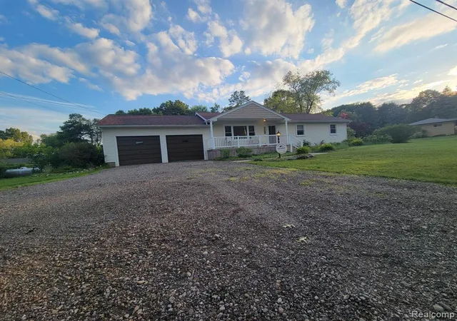 1st image of 14108 Placid Dr, Holly, MI 48442 | MLS# 61021635