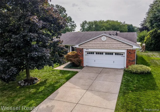 2nd image of 2096 Winchester Rd, Rochester Hills, MI 48307 | MLS# 61022975