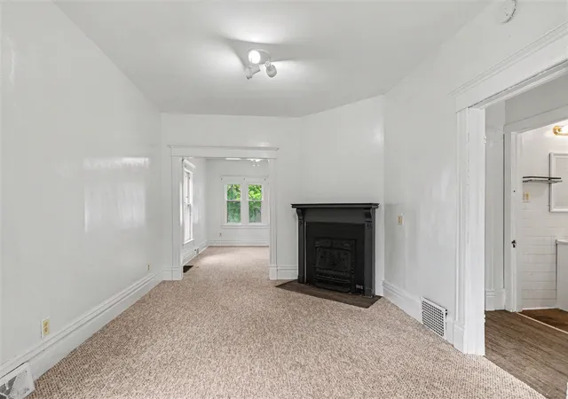 Photo 2 of Single family home for sale at 1007 S Westnedge Ave, Kalamazoo, MI 49008 | MLS# 70538301 | Listing updated on 2026-08-27