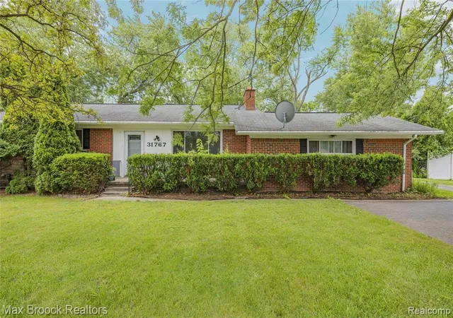 Photo 1 of Single family home for sale at 31767 W 13 Mile Rd, Farmington, MI 48334 2107 | MLS# 61024780 | Listing updated on 2026-08-27
