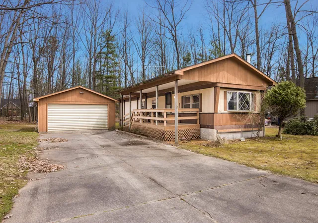 Homes for sale in Fife Lake, MI | 7625 Anthony St, Fife Lake, MI 49633 | MLS# 80067354