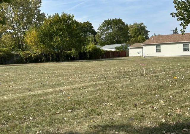 3rd image of 1888 Mccartney Ave, Ypsilanti, MI 48198 | MLS# 70511850